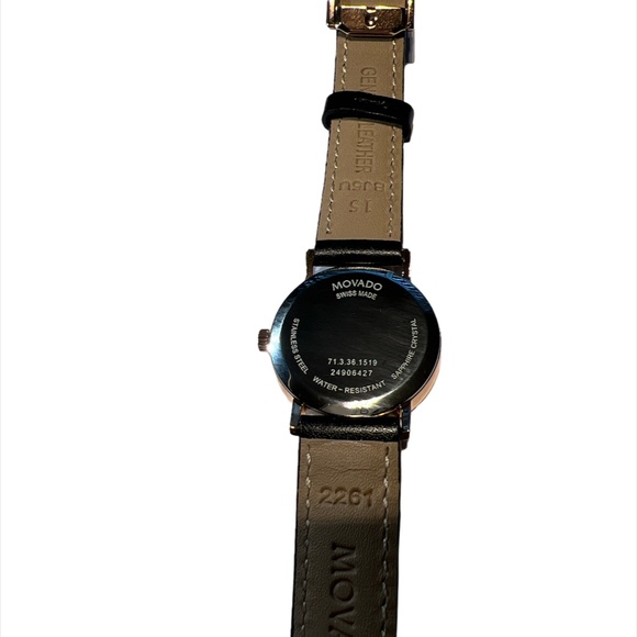 MOVADO Women’s Museum Classic Rose Gold watch - Picture 6 of 6